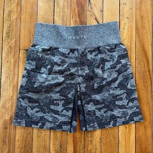 NVGTN Gray Camo Seamless Athletic Shorts